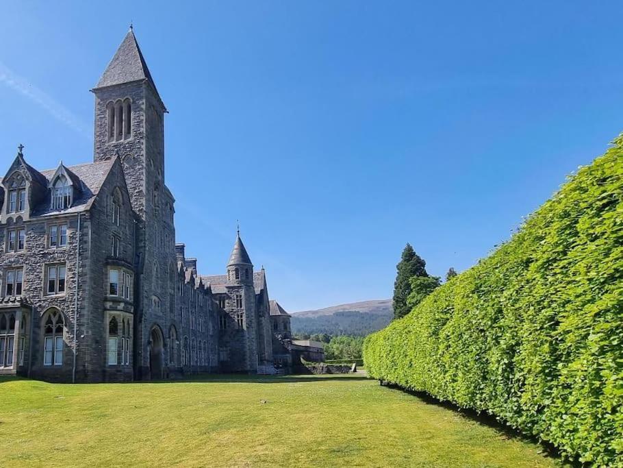 Loch Ness - Luxury Highland Retreat In Scotland Apartment Fort Augustus Exterior foto