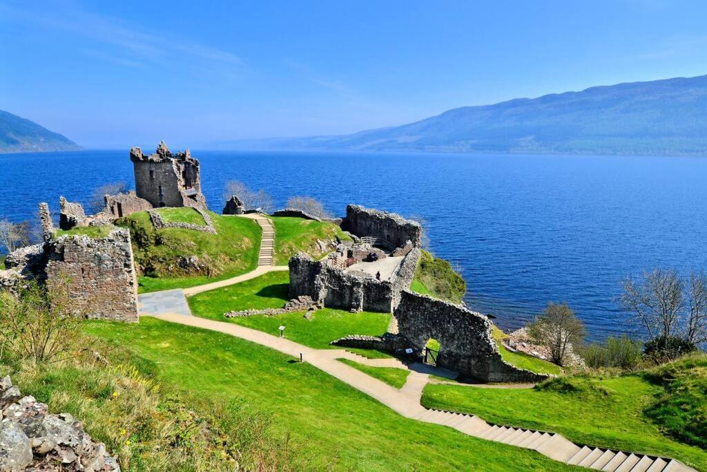 Loch Ness - Luxury Highland Retreat In Scotland Apartment Fort Augustus Exterior foto